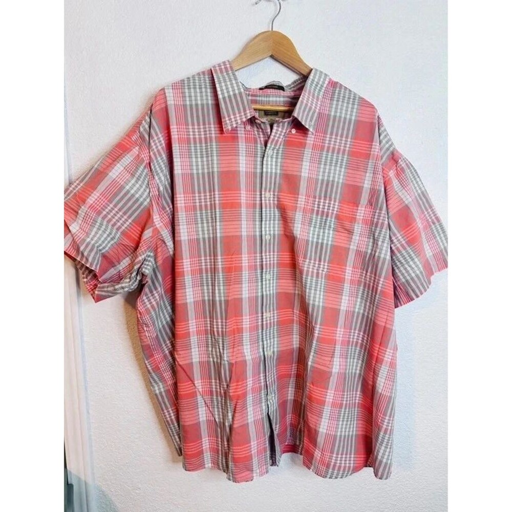 Foundry Men’s Red Gray Plaid Short Sleeve Button Down Shirt – Easy Care